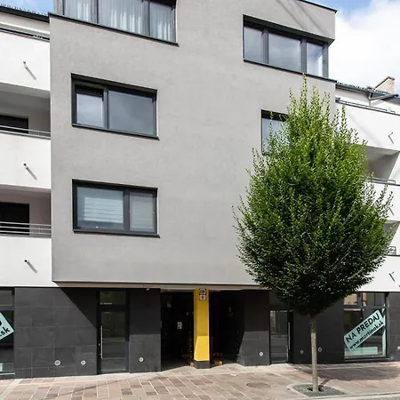Jarkova 9 Apartmán *