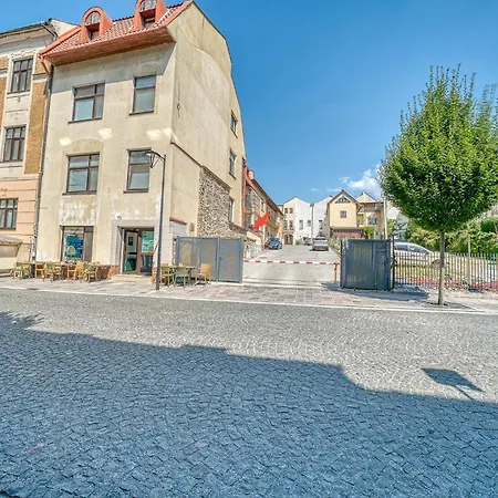 Jarkova 9 Presov